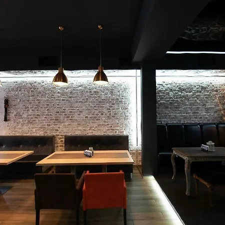 Hotel Garson Kŭrdzhali