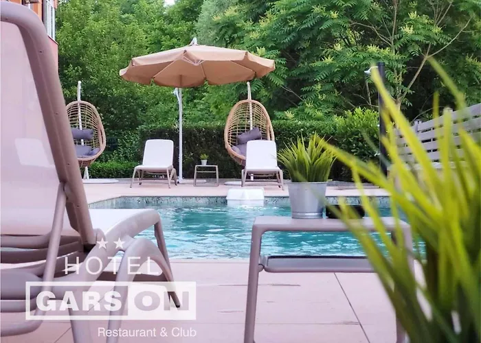 Хотел Garson 2*